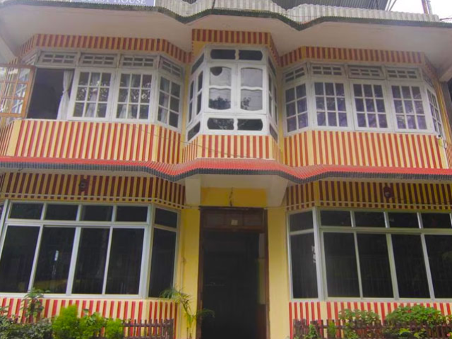 Himali Guest house