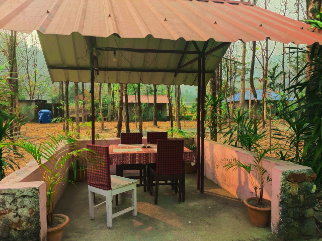 Humro Home Destination Inn