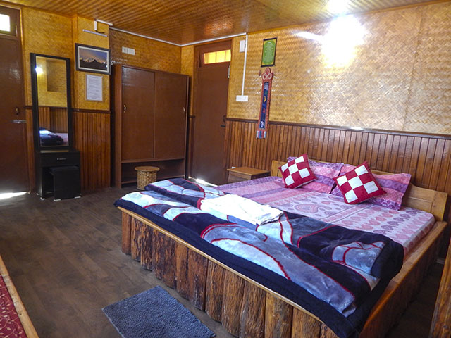 Humro Home Gurung Homestay Darap