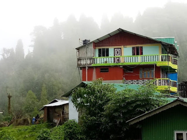 Chettri Home  Stay Dhotrey